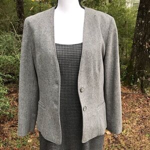 Wool blazer by Cross Country Fashions size 15/16